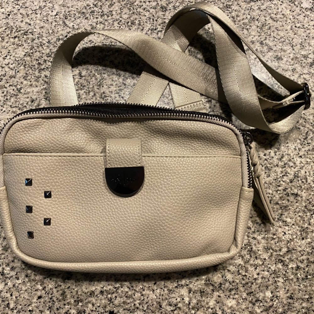 Rad Rev Fog Sling